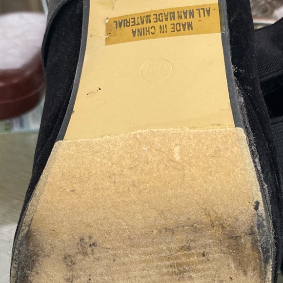 Women’s Black Suede Shoes with Black and Grey strap with Black Bow Size 8.5 - Picture 3 of 5